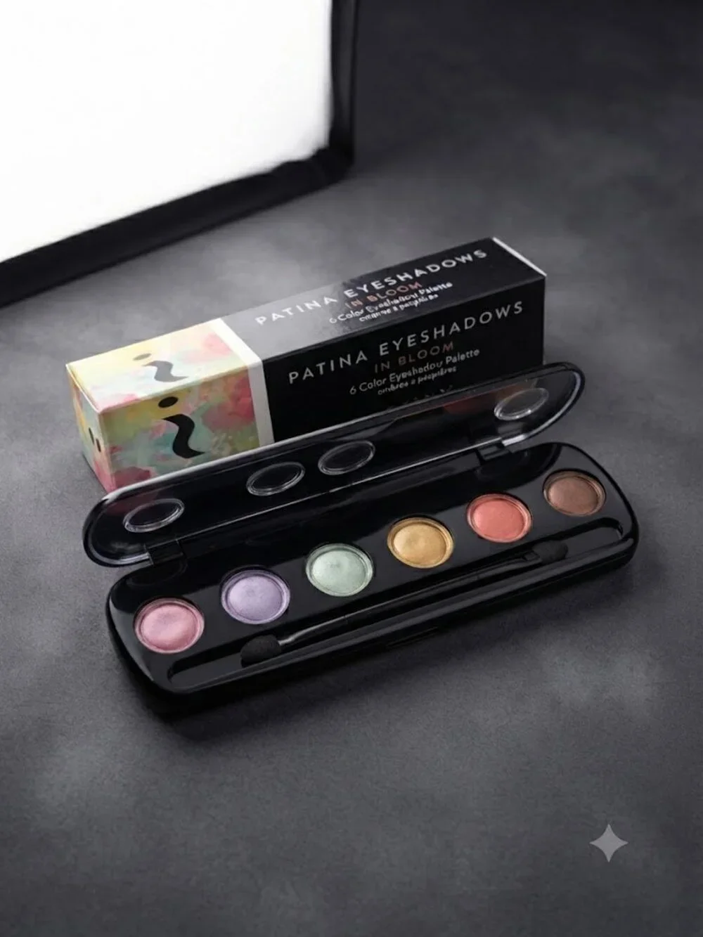 Skinn Cosmetics Patina Eyeshadow Palette - In Bloom 6-Color